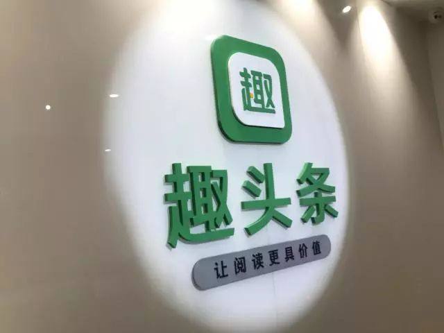 燈箱廣告設(shè)計