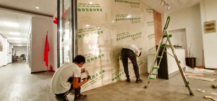 中商創(chuàng)服集團(tuán)公司logo墻設(shè)計(jì)制作+法國(guó)吉洛企業(yè)公司背景墻設(shè)計(jì)制作